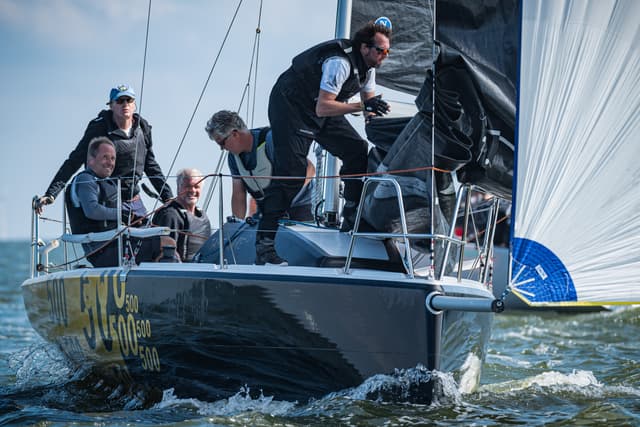 Alex Simonis and Maarten Voogd